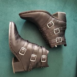 Black buckets leather boots Lord&Taylor 8.5